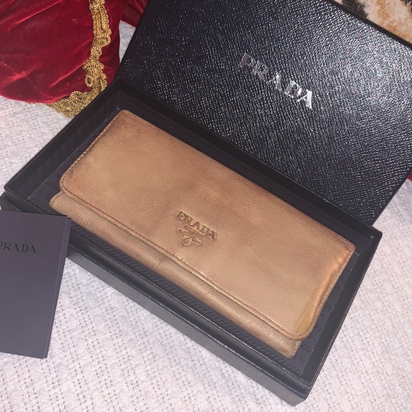 Authentic Prada long wallet - Picture 13 of 14